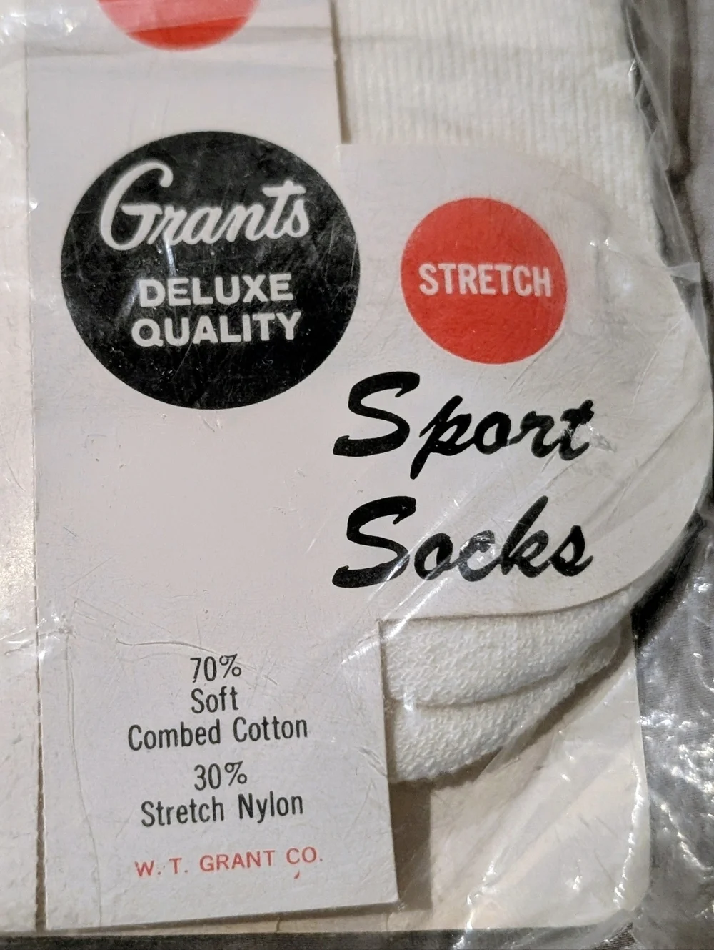 Rare NWT Vtg 70s White with Navy Blue Pom Pom Socks Sz 10-11 1/2